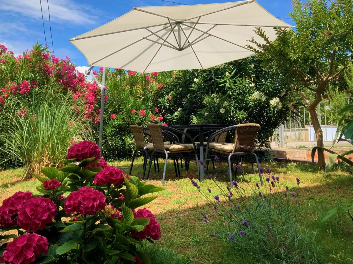 Apartment Agava Istria - Family Vacation Rental With Free Parking, Garden, Wifi Liznjan Luaran gambar