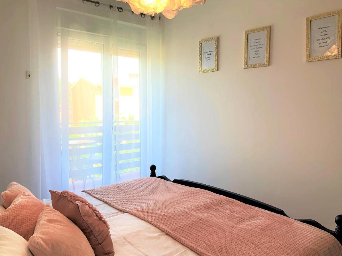 Apartment Agava Istria - Family Vacation Rental With Free Parking, Garden, Wifi Liznjan Luaran gambar