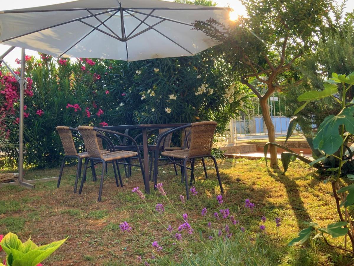 Apartment Agava Istria - Family Vacation Rental With Free Parking, Garden, Wifi Liznjan Luaran gambar